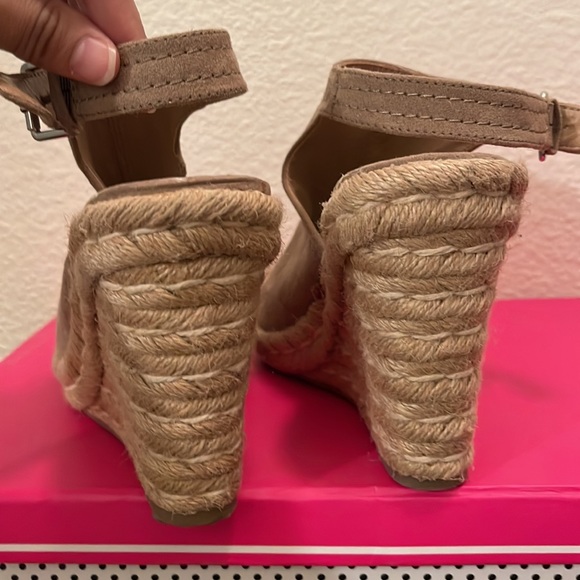 Wedges - Picture 3 of 5